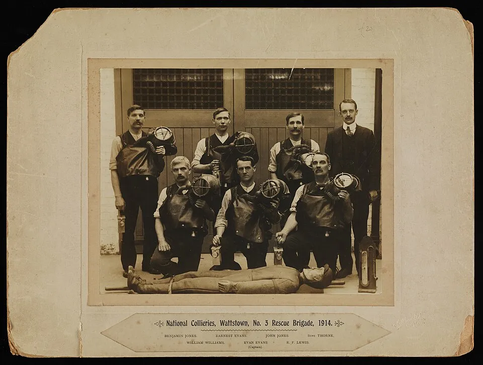 Hình minh họa: Các biện pháp an toàn đặc thù tại Than Cọc Sáu cho khai trường sâu trên -300m