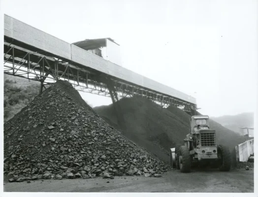 Hình minh họa: Công nghệ làm sạch và xanh hóa khai thác lộ thiên: Giải pháp thực tế từ mỏ Cẩm Phả