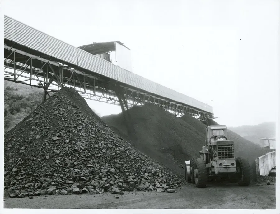 Hình minh họa: Công nghệ làm sạch và xanh hóa khai thác lộ thiên: Giải pháp thực tế từ mỏ Cẩm Phả